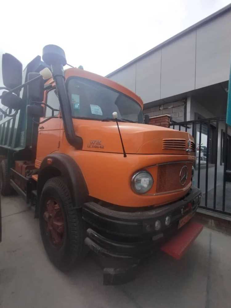 آگهی فروش کامیون اتاق دار مرسدس بنز LK 1924