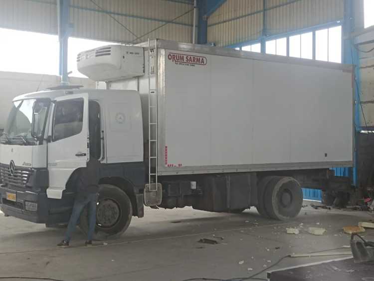 آگهی فروش کامیون یخچالی مرسدس بنز ATEGO 1828
