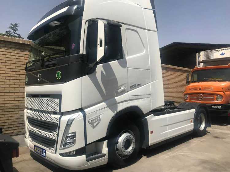 آگهی فروش کشنده ولوو FH 500