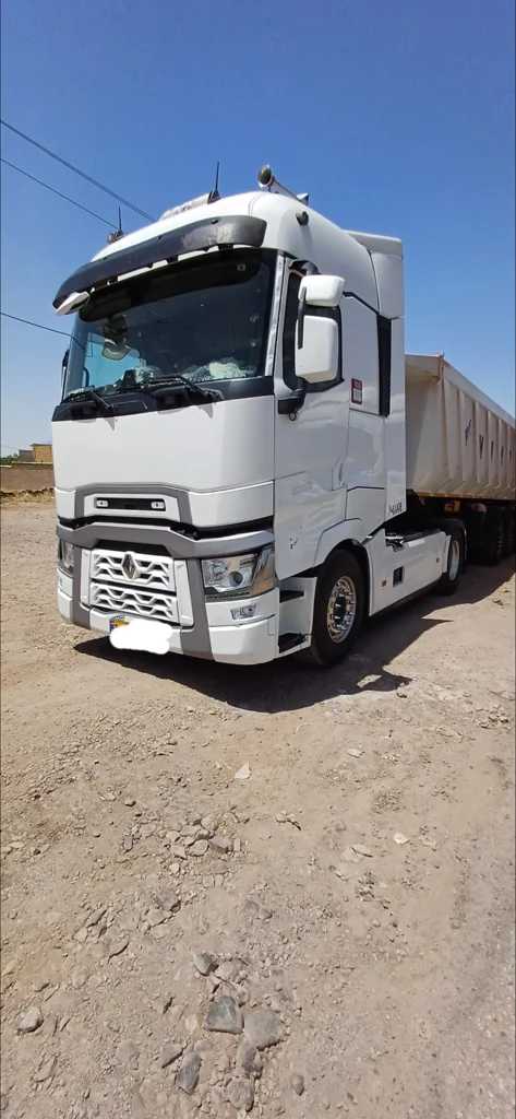 آگهی فروش کشنده رنو T 520