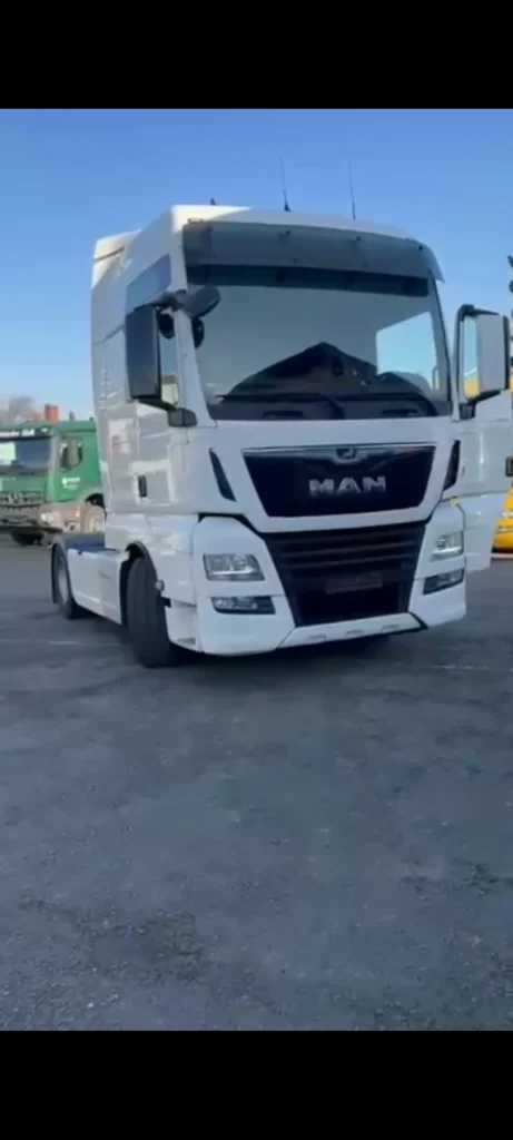 آگهی فروش کشنده مان 18.500