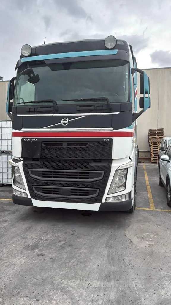 آگهی فروش کشنده ولوو FH 500