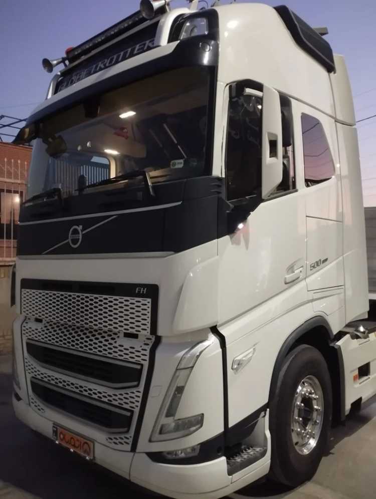 آگهی فروش کشنده ولوو FH 500