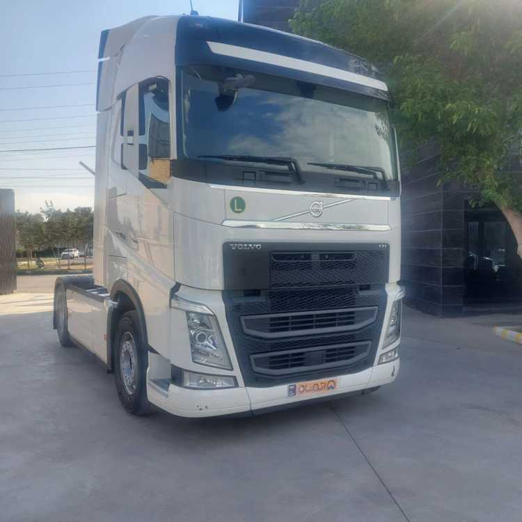 آگهی فروش کشنده ولوو FH 460
