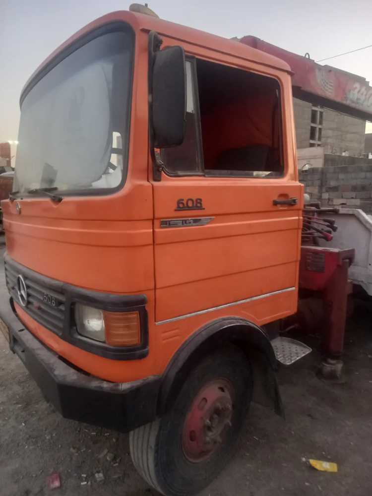 آگهی فروش کامیونت خودرو بر مرسدس بنز LP 608