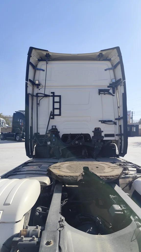 SC-102167-R-450-کشنده-اسکانیا