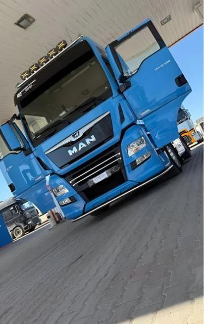 SC-102425-TGX-18.400-کشنده-مان