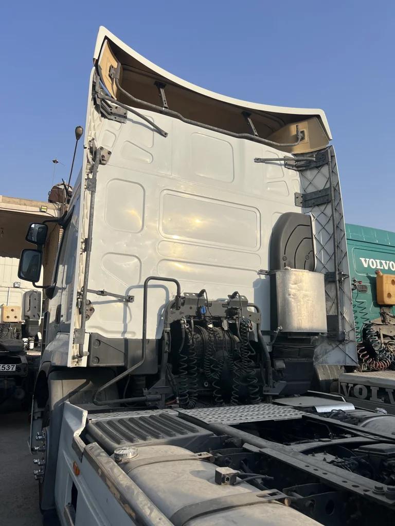 SC-103150-PREMIUM-460DXI-کشنده-رنو