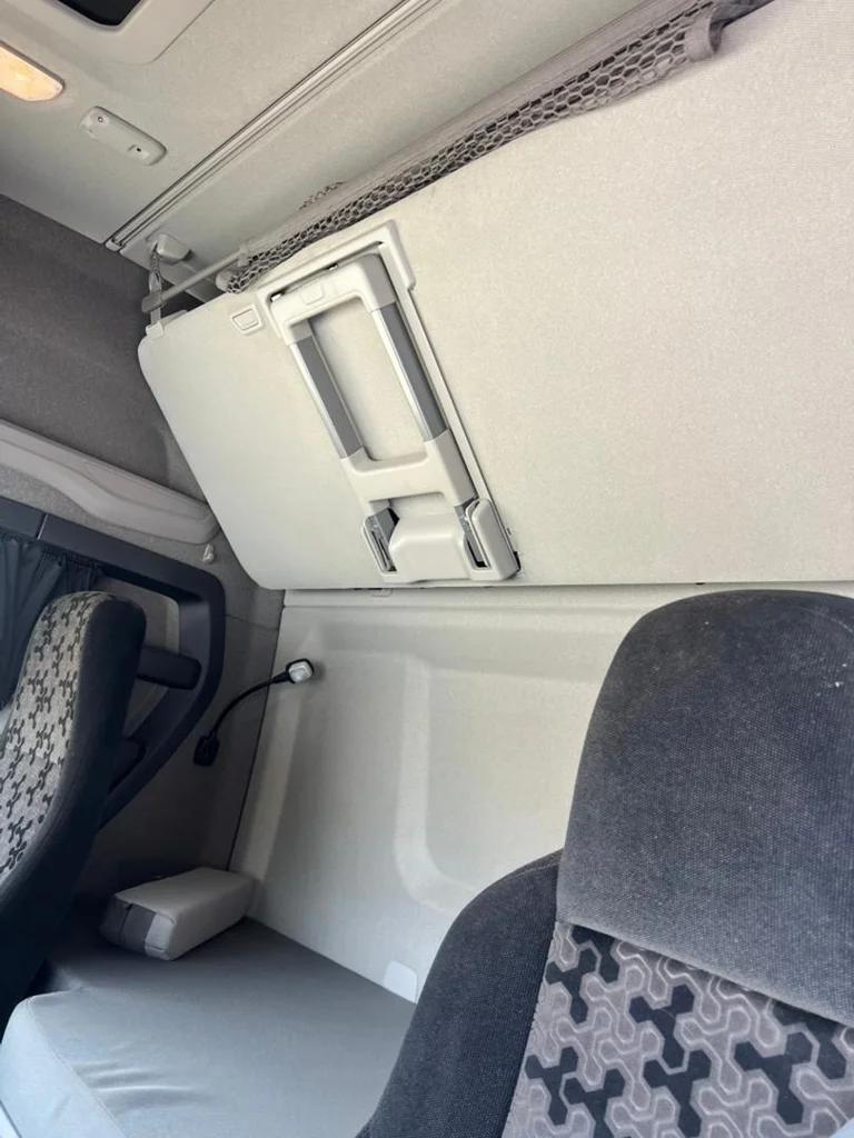 SC-103587-S-500-کشنده-اسکانیا