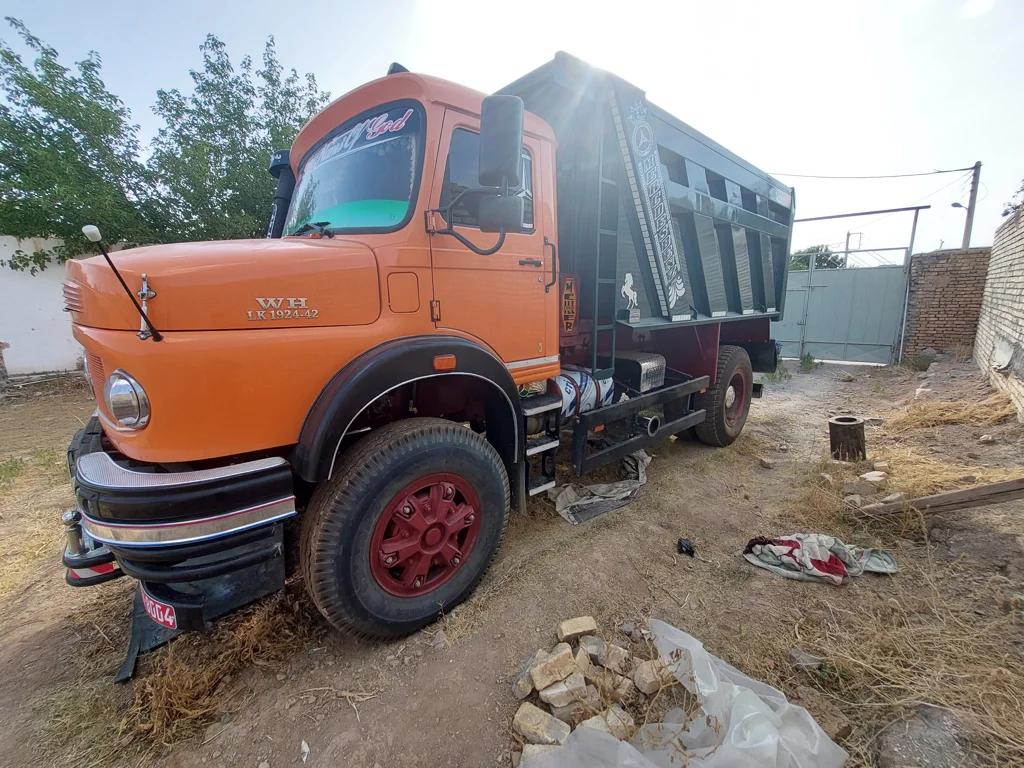 SC-103592-LK-1924-کامیون-مرسدس-بنز