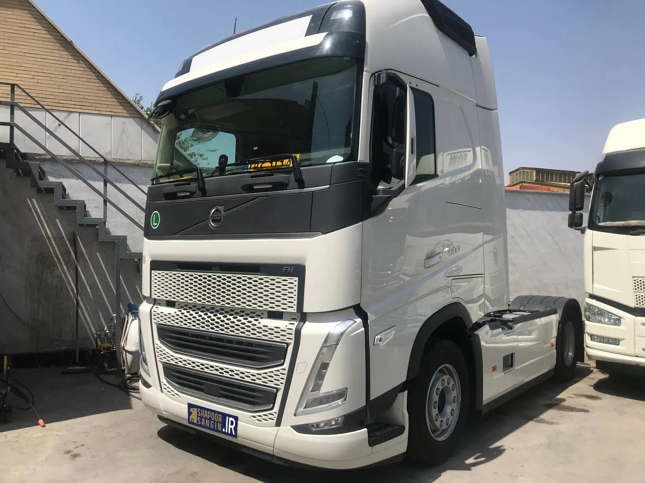 SC-105404-FH-500-کشنده-ولوو