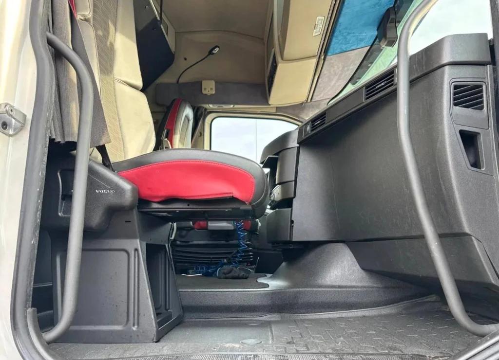 SC-105619-FH-500-کشنده-ولوو