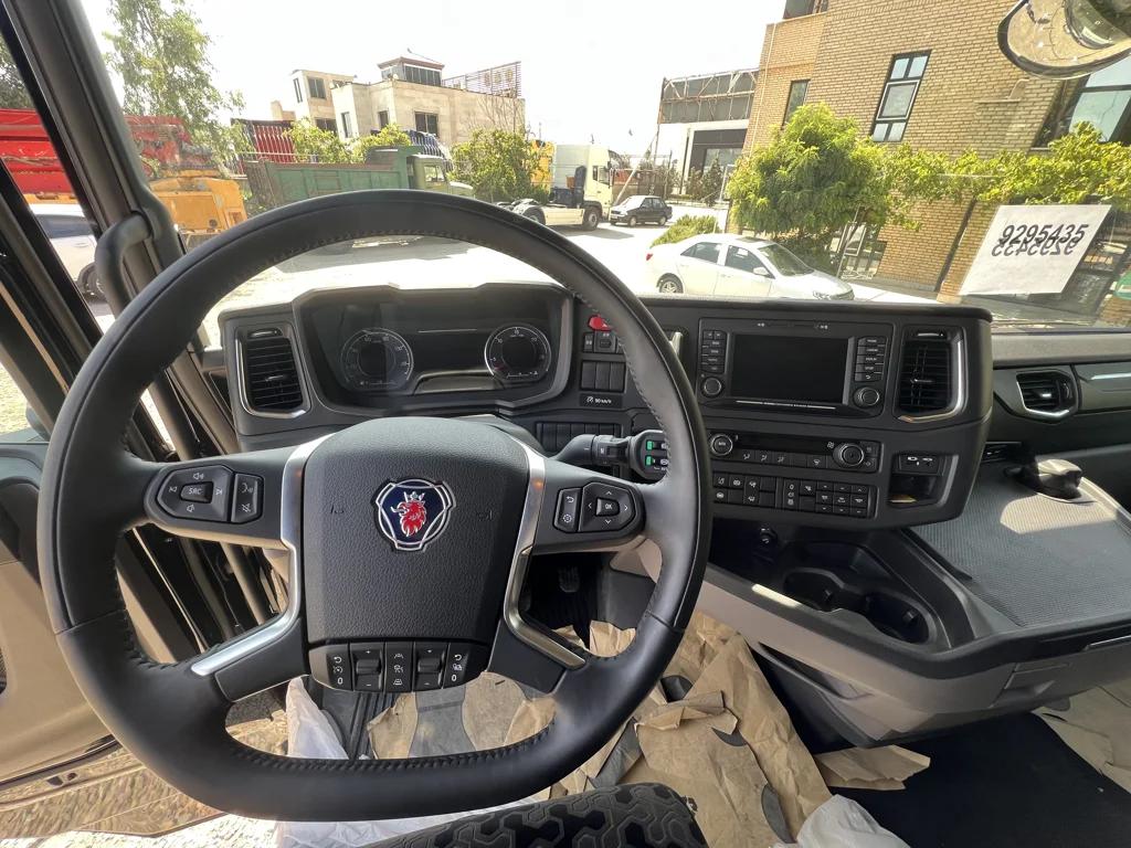 SC-105680-S-500-کشنده-اسکانیا