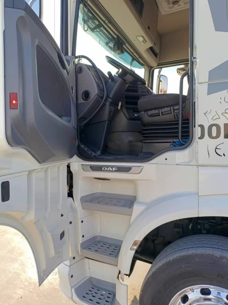 SC-105691-XF-480-کشنده-داف