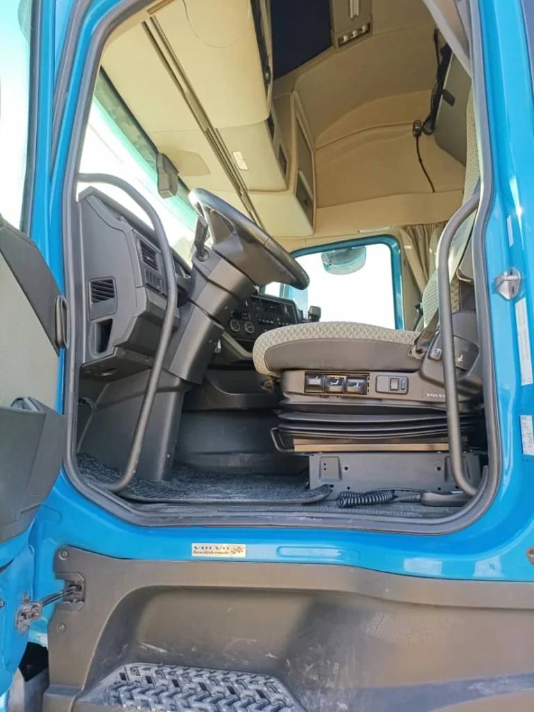 SC-105700-FH-500-کشنده-ولوو