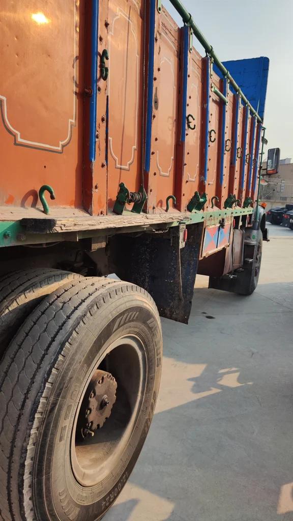 SC-105795-L-1921-کامیون-مرسدس-بنز