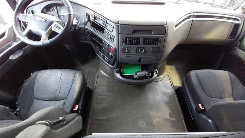 SC-105954-XF-480-کشنده-داف