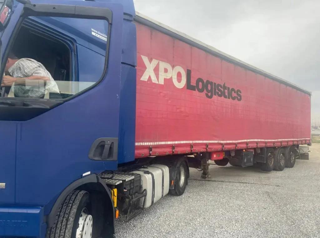 SC-106110-PREMIUM-460DXI-کشنده-رنو