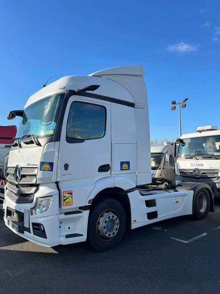 SC-106126-1845-ACTROS-کشنده-مرسدس-بنز