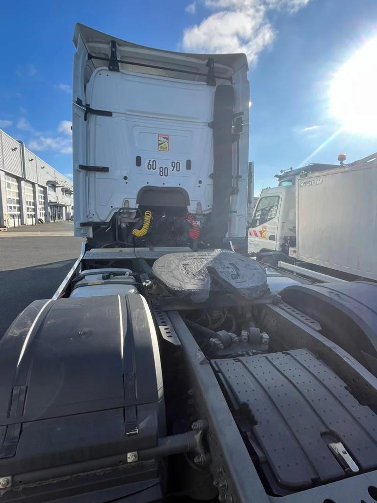 SC-106126-1845-ACTROS-کشنده-مرسدس-بنز