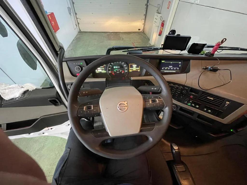 SC-106129-FH-500-کشنده-ولوو