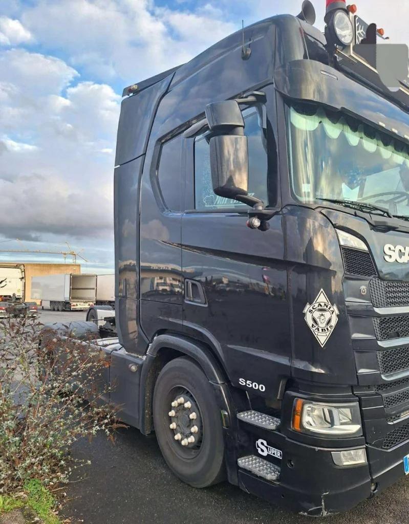 SC-106134-S-500-کشنده-اسکانیا