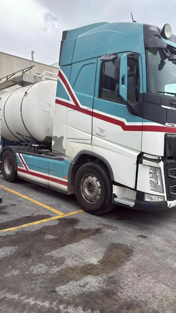 SC-106135-FH-500-کشنده-ولوو