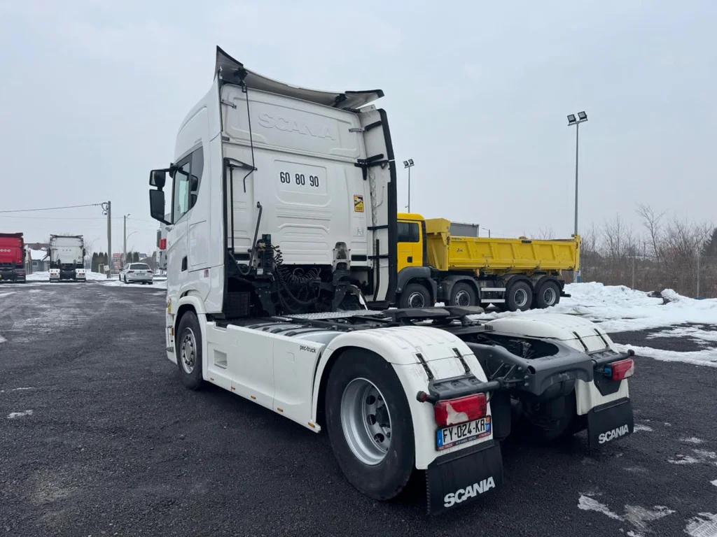 SC-106137-S-450-کشنده-اسکانیا