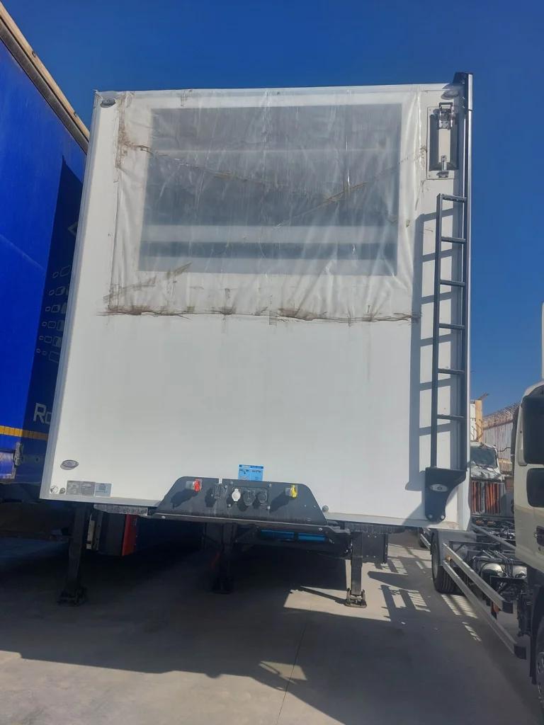 SC-106161-82-متر-مکعب-تریلر-ماموت