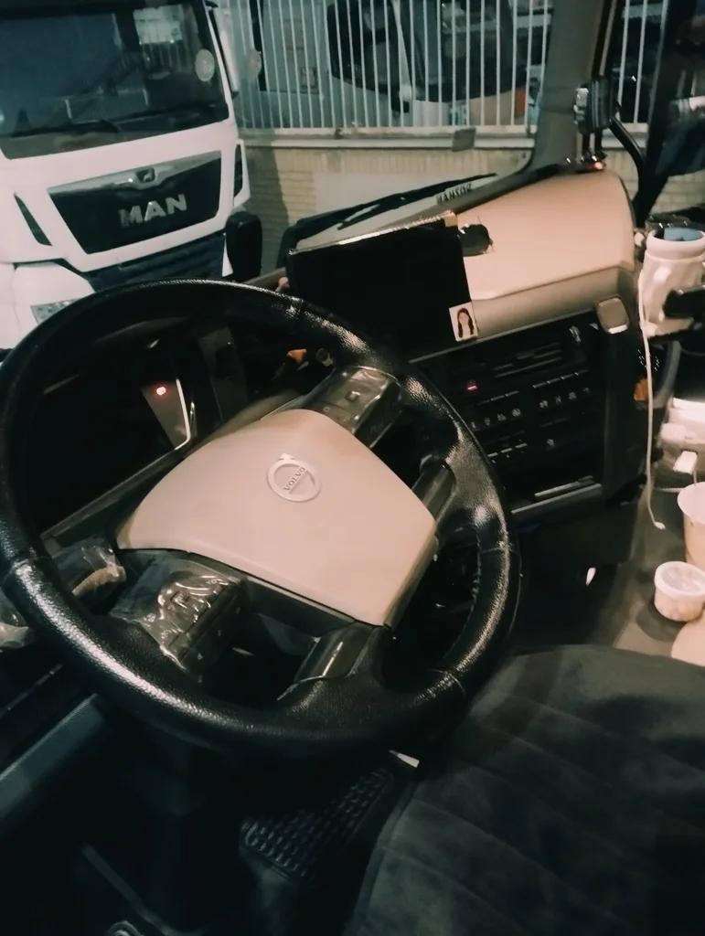 SC-106264-FH-500-کشنده-ولوو