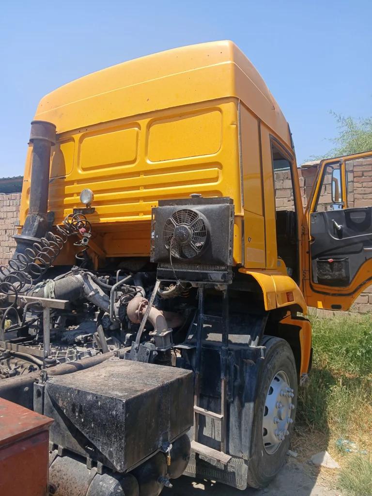 SC-106515-KAMAZ-6460-کشنده-کاماز