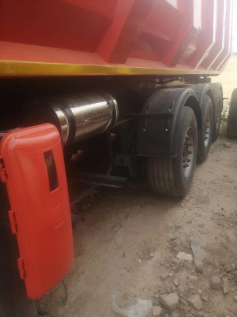 SC-106545-کمپرسی-تریلر-دست‌ساز