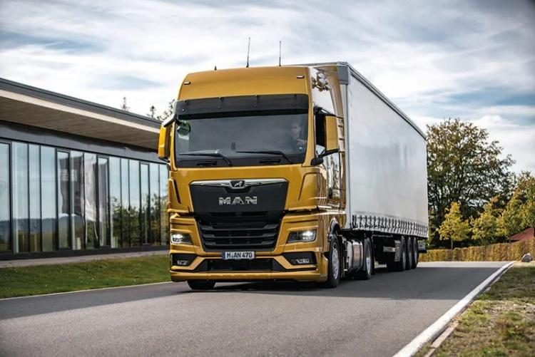 قیمت روز مان 18.510